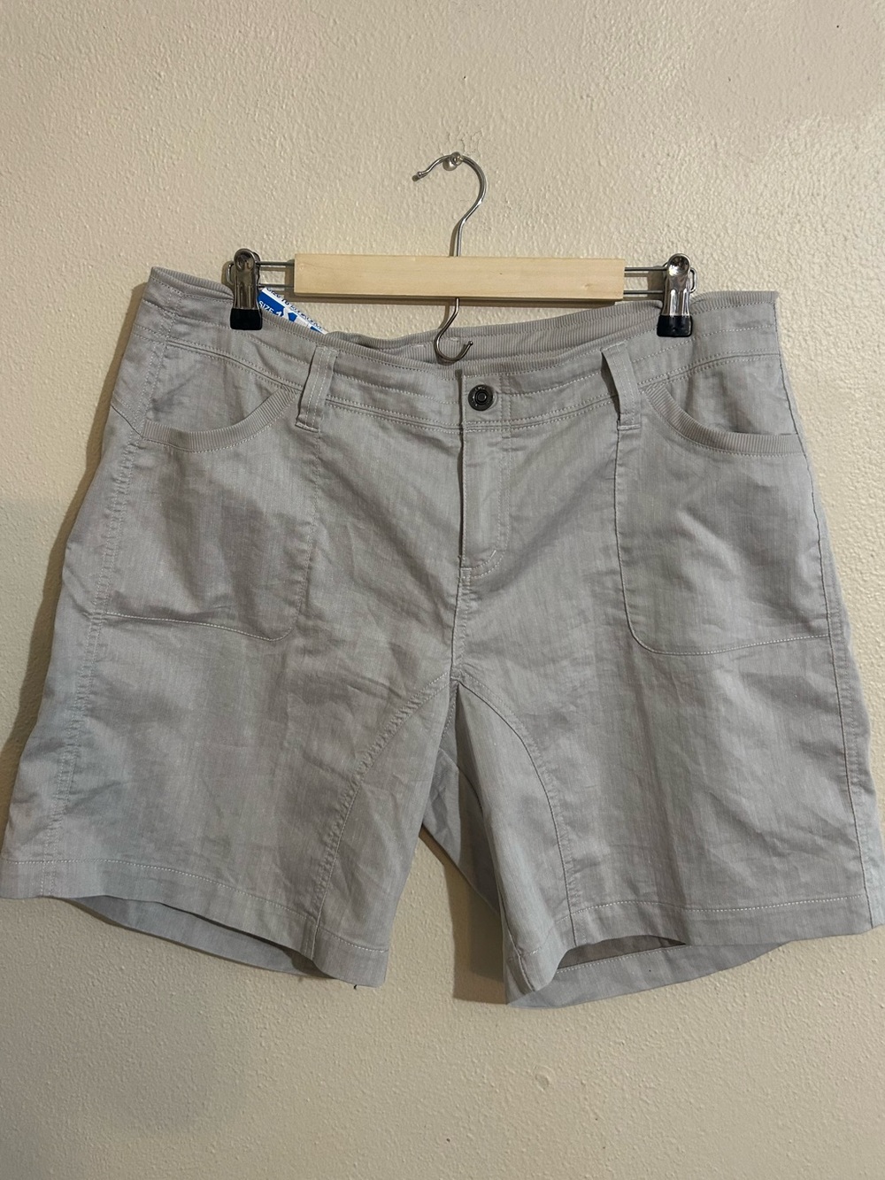 Kuhl Light Gray Women's Casual Shorts KuhlKurve Size 16 Stretch